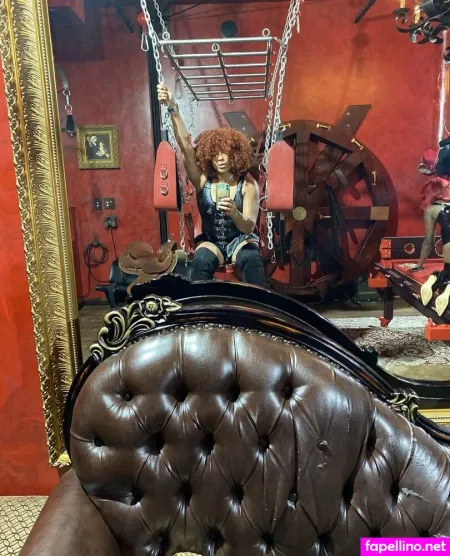 Mistressmell OnlyFans Thumbnail #RyKV29slNA