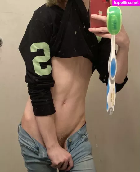 Mistressmisery OnlyFans Thumbnail #4jOUttm3ed