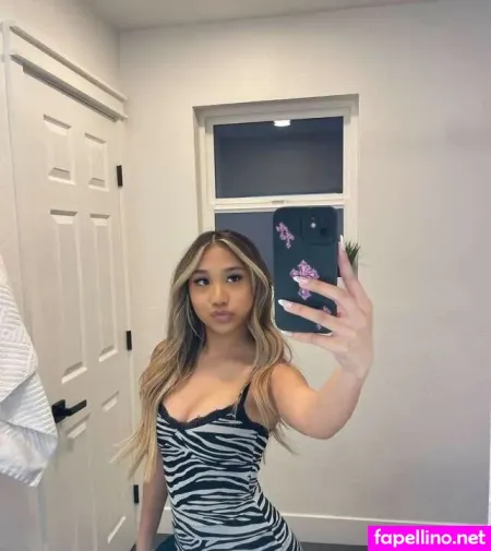 Misty Lee OnlyFans Thumbnail #u9iA3YmY4r