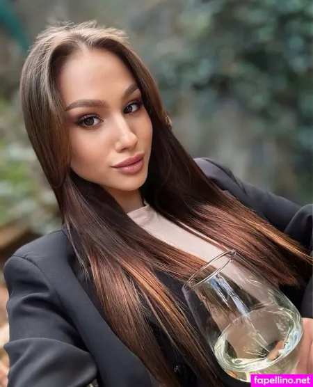 Misty Maraa OnlyFans Thumbnail #b70jCCuA4p