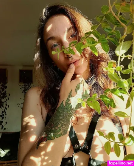 Mistyxmuse OnlyFans Thumbnail #a8OYTE3fMy