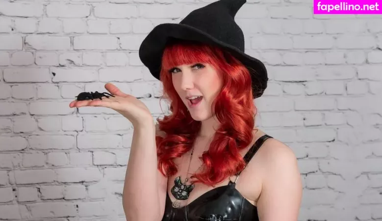 Misueevee OnlyFans Thumbnail #52qHzI95Z2