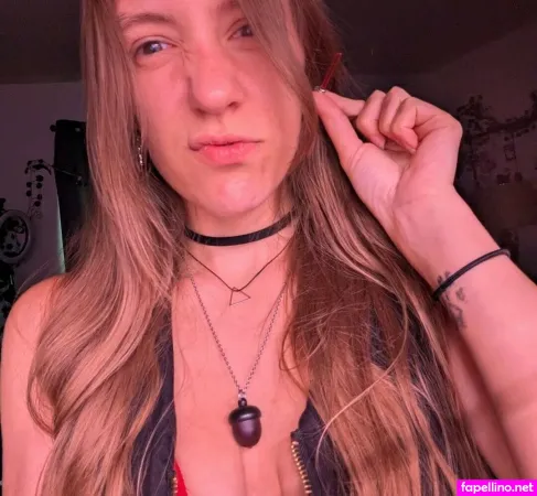 Mithrynkat OnlyFans Thumbnail #4BIzU93ZoF