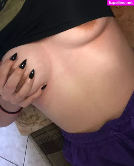 Mitywee Mitywee OnlyFans Thumbnail #YrQ70YiII0