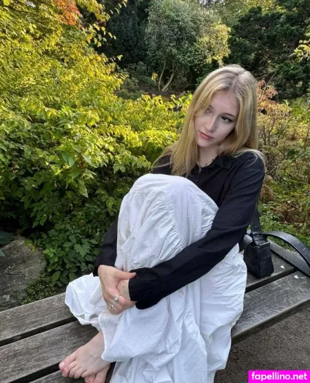 Miumiu28 OnlyFans Thumbnail #AKKluw3p0T