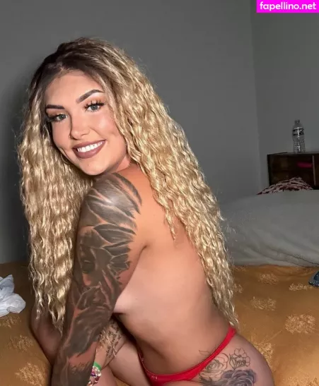 Miya Ulatowski OnlyFans Thumbnail #Jhd68unEWN