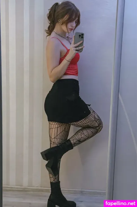 Miyhikari OnlyFans Thumbnail #NVYLiF7yYs
