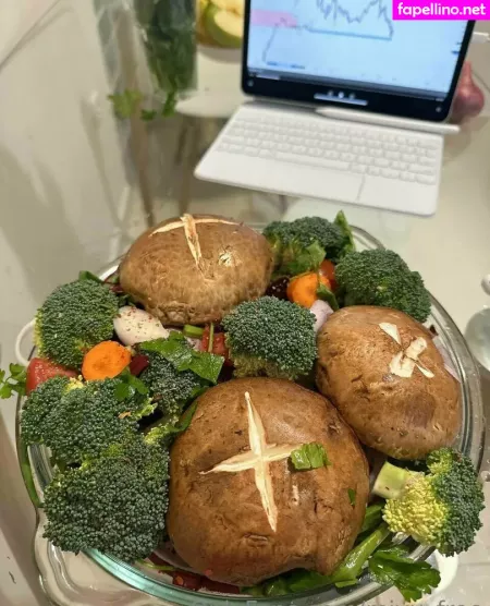 Miyu Free OnlyFans Thumbnail #TvV50jVdc3