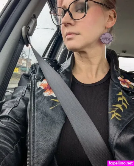 Miz Hell OnlyFans Thumbnail #0QzbV962A0