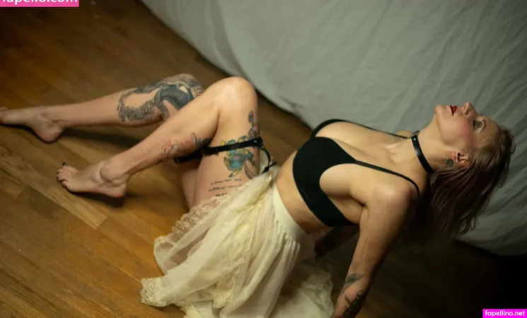 Miz Hell OnlyFans Thumbnail #NtNwsNDFpQ