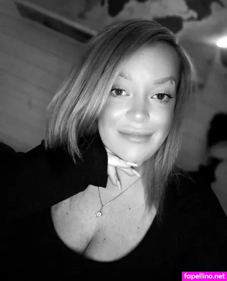 Miz Secret OnlyFans Thumbnail #e0mLn1J6EM