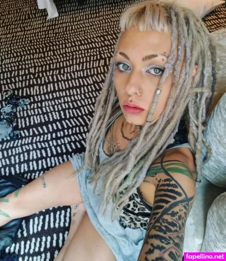 Mizanthro Pia OnlyFans Thumbnail #HpIWGYcQaq