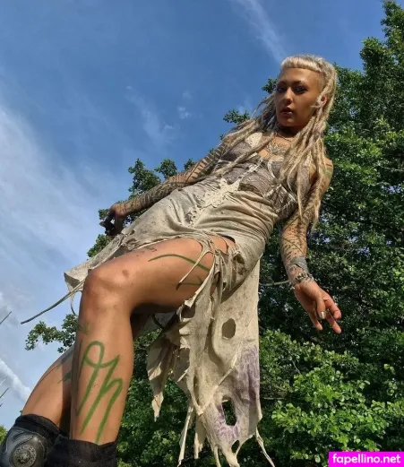 Mizanthro Pia OnlyFans Thumbnail #VxjGVXdqAp