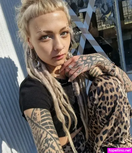 Mizanthro Pia OnlyFans Thumbnail #apC2ZsrnKz