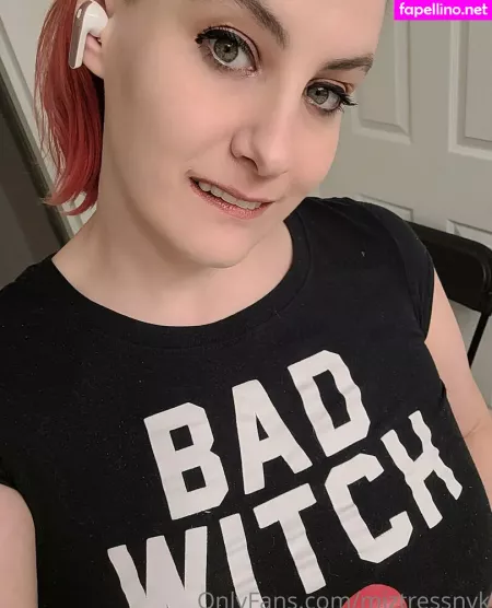 Miztressnyk OnlyFans Thumbnail #SCkDCk9UBw
