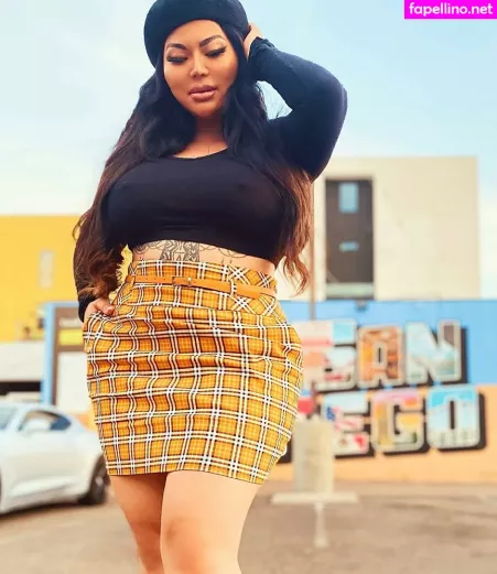 Mizuki Brown OnlyFans Thumbnail #y1T9xkdV4t