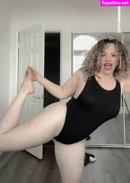 Mizvanezza OnlyFans Thumbnail #0OB9Xl0WEy