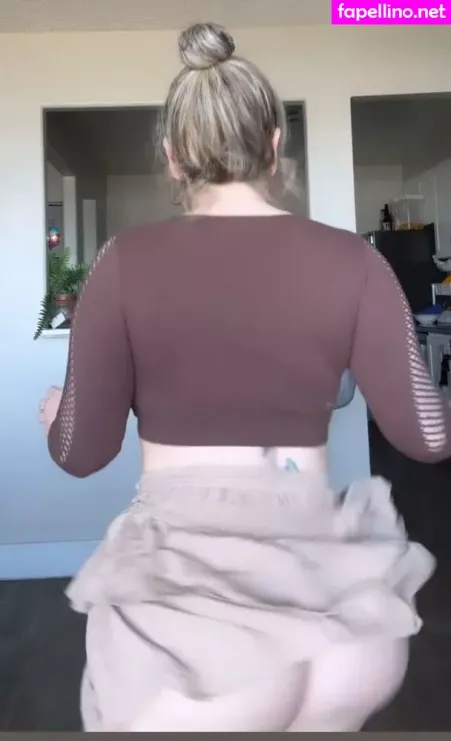 Mizvanezza OnlyFans Thumbnail #Lex0stcmUO