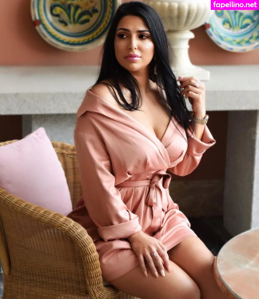 ellaaa, mizzellaa Nude Leaked OnlyFans Photo #F6EDMiJKlr