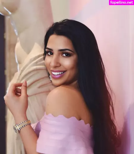 Mizz Ellaa Asmr OnlyFans Thumbnail #OKeUMKEGlD