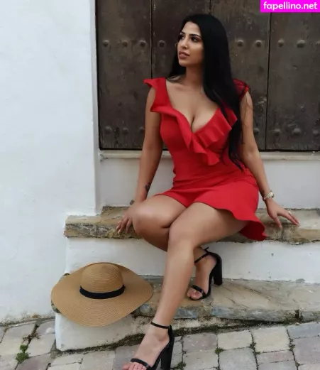 Mizz Ellaa Asmr OnlyFans Thumbnail #v9mbWlHEUt