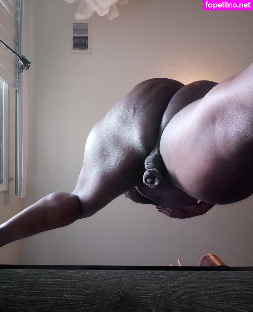 mizzbeethebodyxrated, mizzbeethebodyxxx Nude Leaked OnlyFans Photo #VAeBirecOA