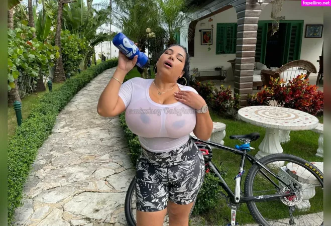 Mizzissy OnlyFans Thumbnail #qCKX5cVfxQ