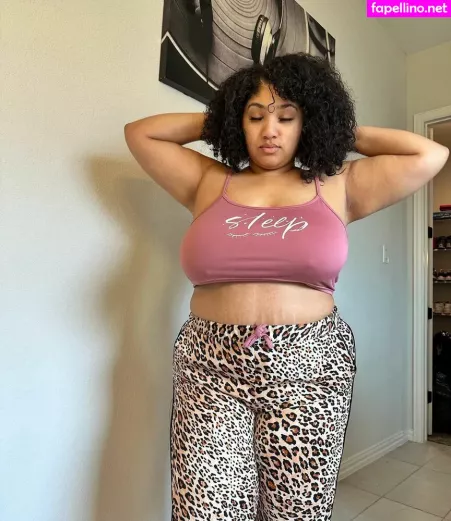 Mizzmelons OnlyFans Thumbnail #zAWSjR2KG4