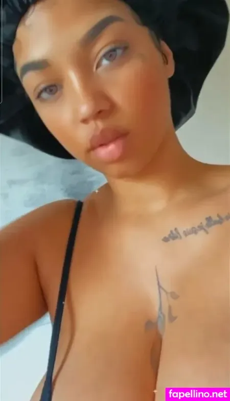 Mizzoktoberxxx OnlyFans Thumbnail #wXf3YMy4eb