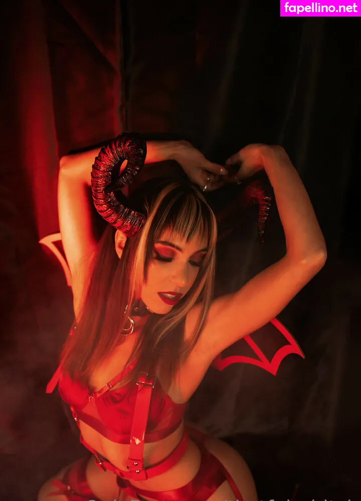 Moonlit Fae, mj.noble, thatfairybitch Nude Leaked OnlyFans Photo #8dACgWxb4O