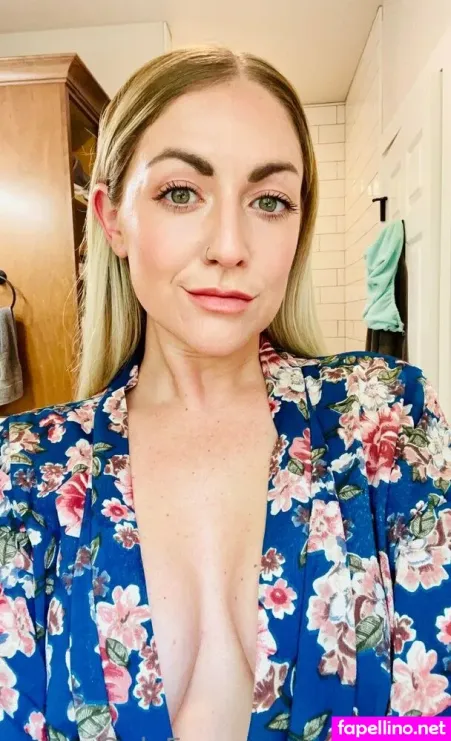 Mjanie32 OnlyFans Thumbnail #GiSS03869f