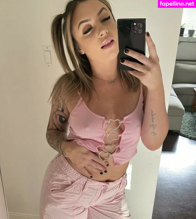 Mickikennedy, mkxxxxx Nude Leaked OnlyFans Photo #Inv9WN4R8J