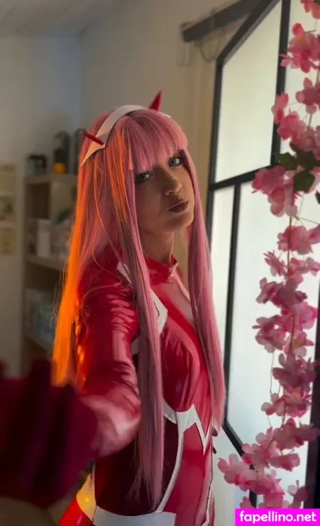 Mlle Ylla Main Profile Photo