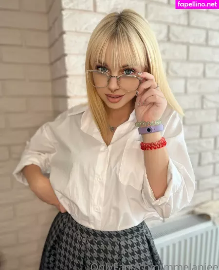Mmelaniee OnlyFans Thumbnail #zloy0Kvtgj