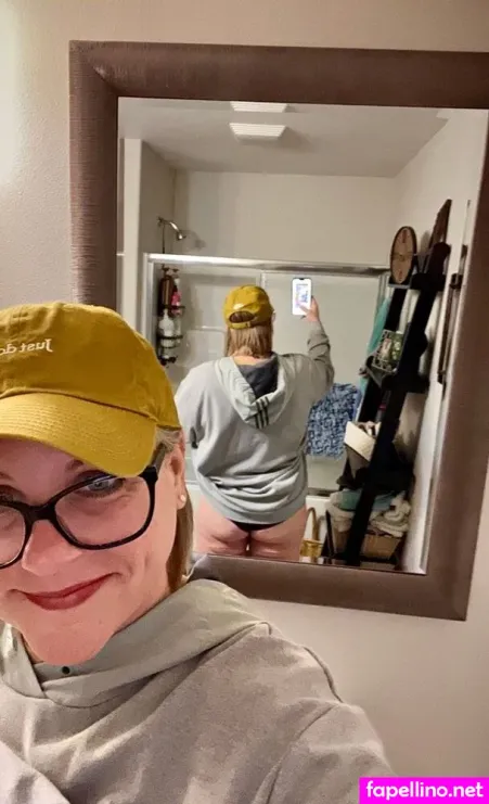 Mmfluvah OnlyFans Thumbnail #mYhhFmvkxE
