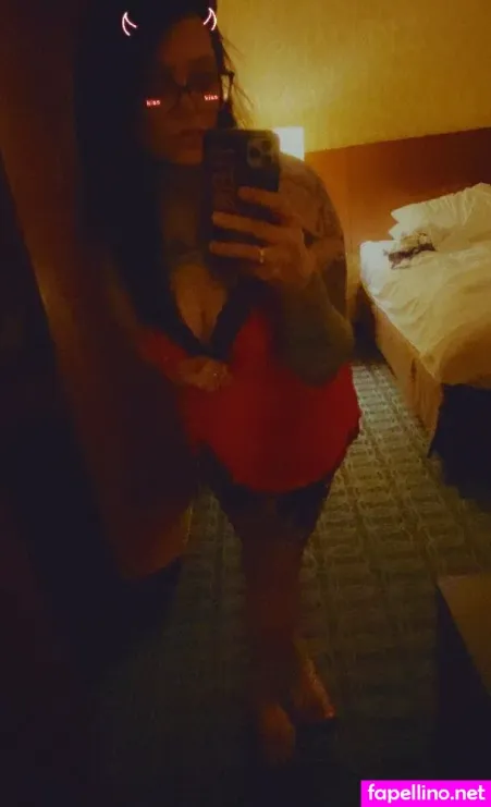 Mnhockeymomma972 OnlyFans Thumbnail #5Z2eR95imC