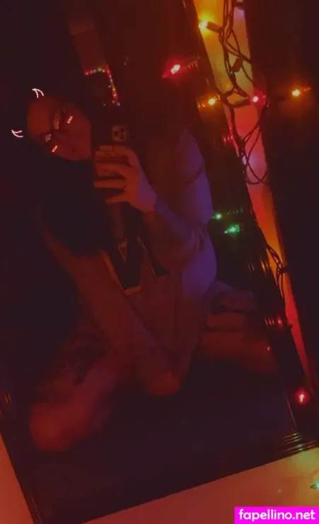 Mnhockeymomma972 OnlyFans Thumbnail #Dyd6mrPguF