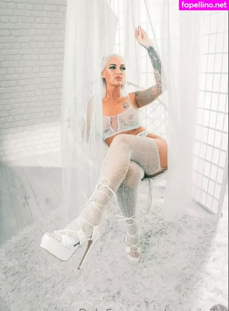 Mo Vivike OnlyFans Thumbnail #7KR6YLjucc