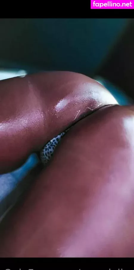 Mo Vivike OnlyFans Thumbnail #XwpgMF4Azo