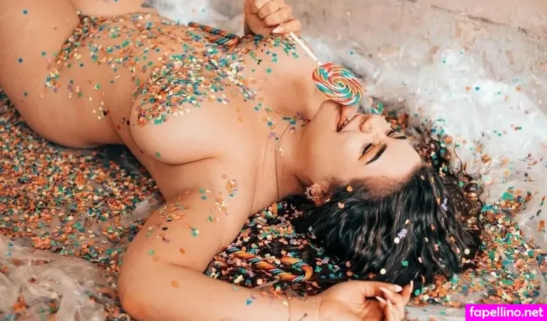 Mo0ny OnlyFans Thumbnail #FeCDL4lp07