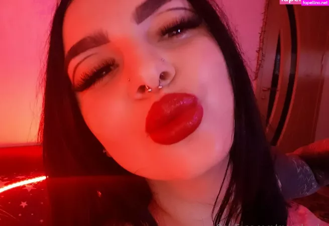 Moanlouder OnlyFans Thumbnail #8TWjDJjdxy