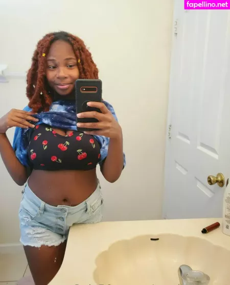 Mochaaugust OnlyFans Thumbnail #IwaxNZ3EdE