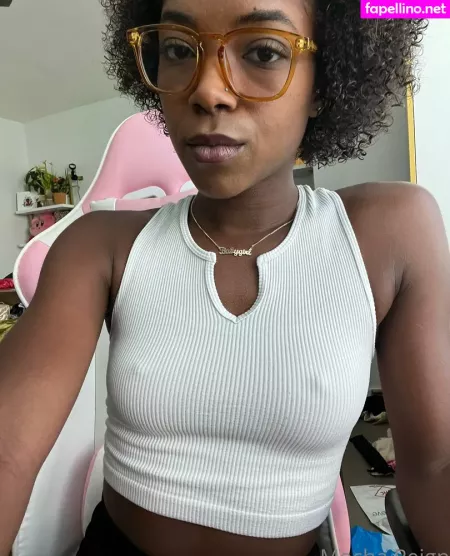 Mochareignvip OnlyFans Thumbnail #Z9W6gLamTm