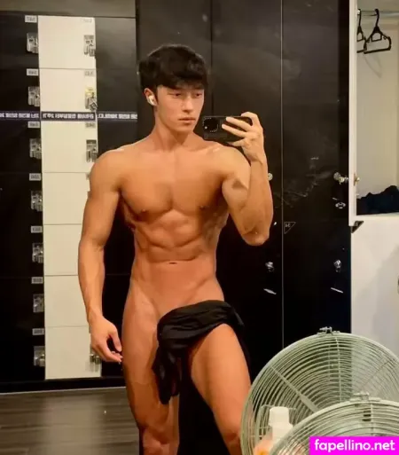 Mochi Boys OnlyFans Thumbnail #qudefy8F1x