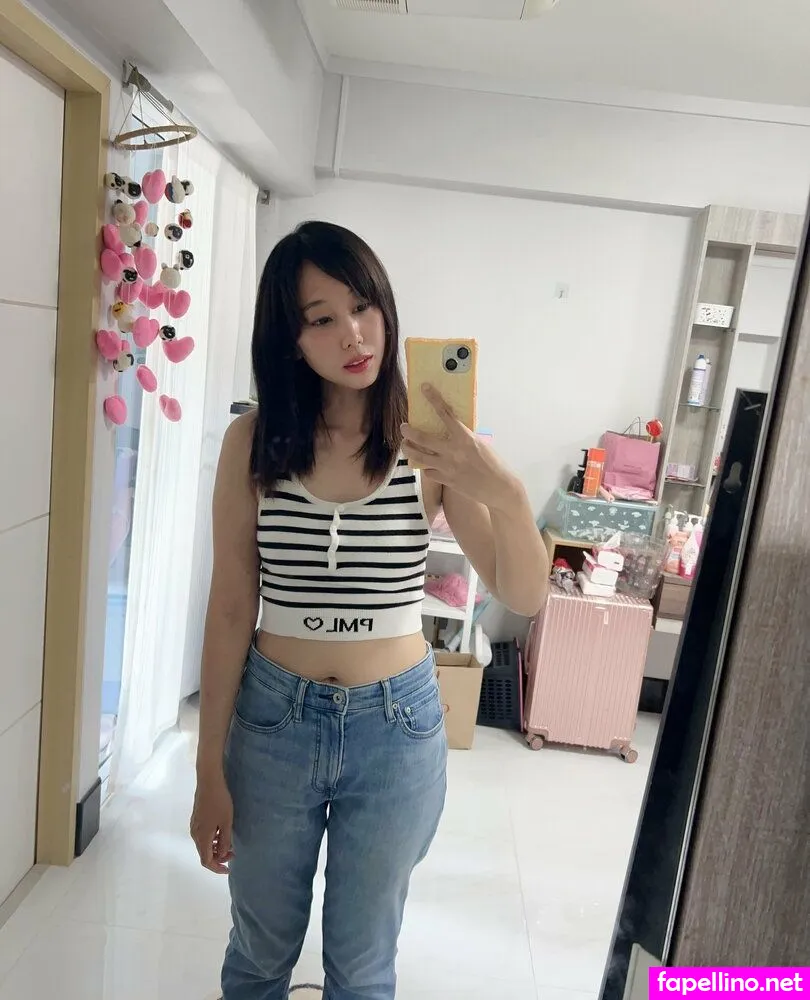 Yuri_inari, mochi_choco Nude Leaked OnlyFans Photo #0aaMY0HCyf