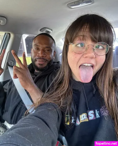 Mochimonaxxx OnlyFans Thumbnail #i2APuPVkBX