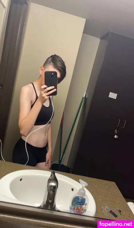 Mockingwoojay OnlyFans Thumbnail #0rZxNva30Y