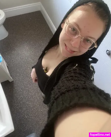 Modegoddess OnlyFans Thumbnail #dMV7cWQ86u