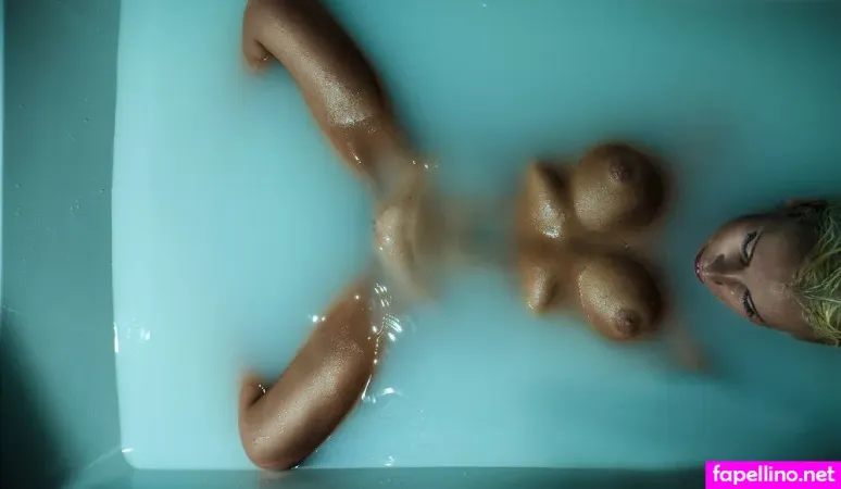 Model Cathy OnlyFans Thumbnail #ccFt6W5e9k