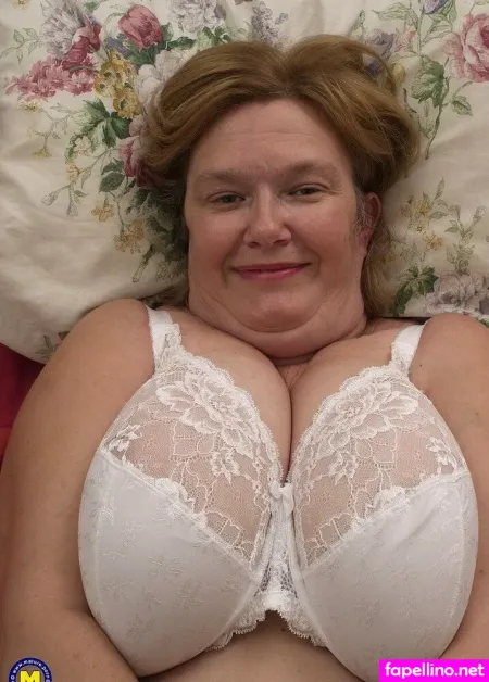 Model Gg 10 OnlyFans Thumbnail #QVa5ouAOZs